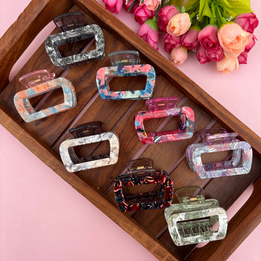 Marble Sheet Finish Hair Claw - Medium