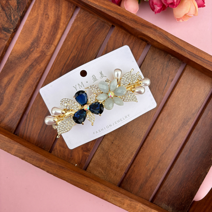 Premium  Flower Pearl Center Clip