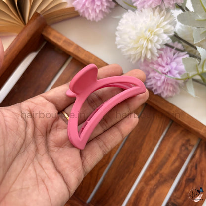 Crescent Curve Hair Claw for Women – Medium