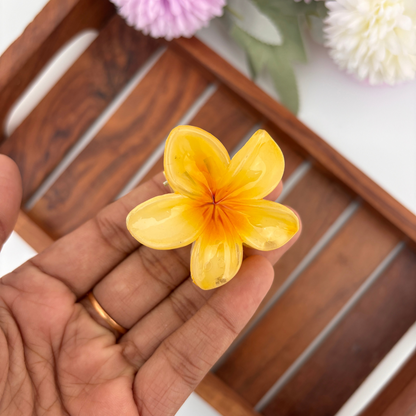 Paradise Flower Hair Claw - Medium