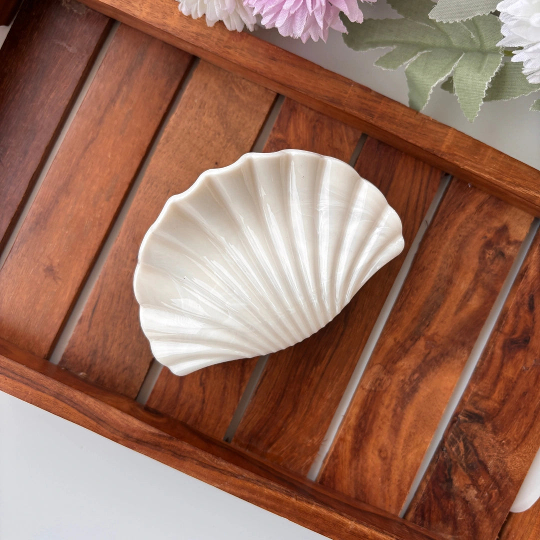 Shiny Seashell Hair Claw – Large