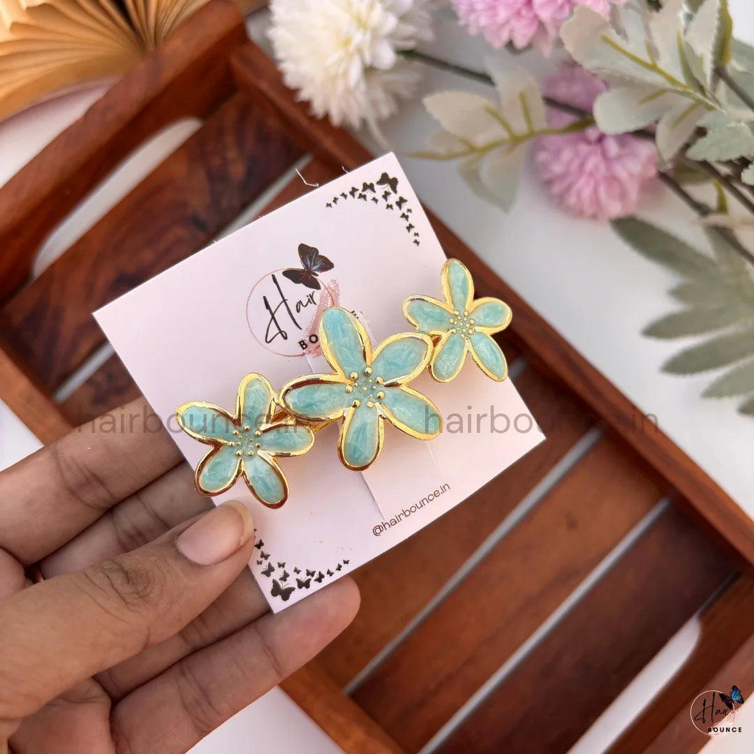 Glossy Floral Center Hair Clip