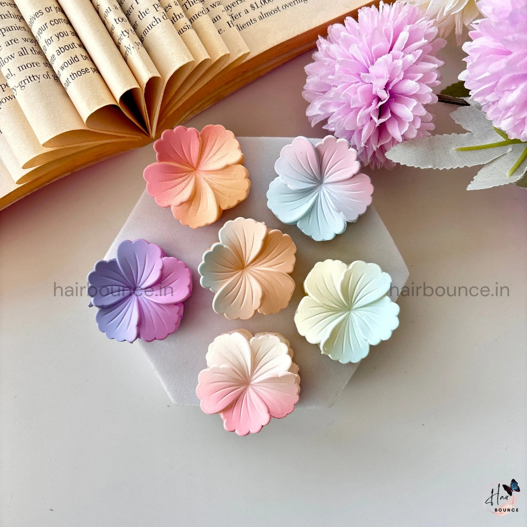 Dual Shade Hibiscus Hair Claw – Small