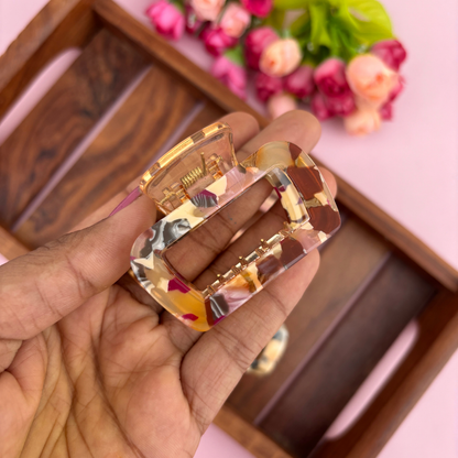 Marble Sheet Finish Hair Claw - Medium