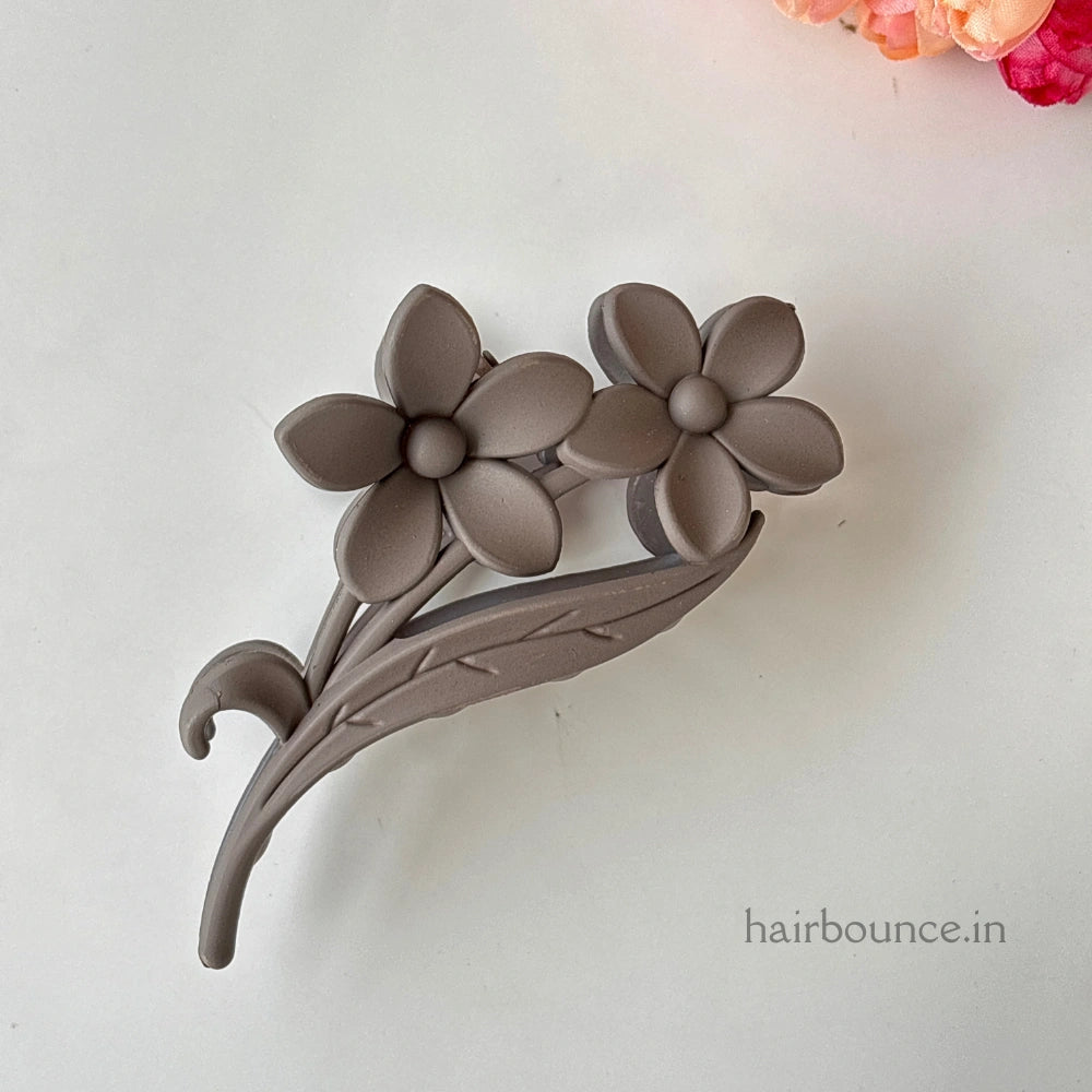 Flower Matte Hair Claw