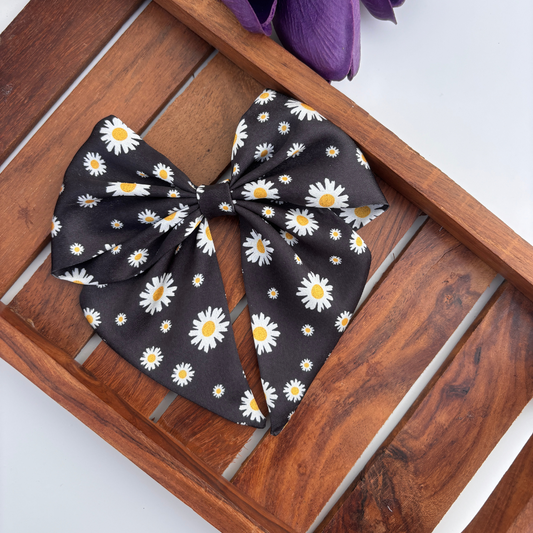 Daisy Delight Printed Sailor Bow