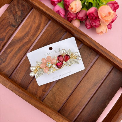 Premium Stoned Flower Pearl Center Clip