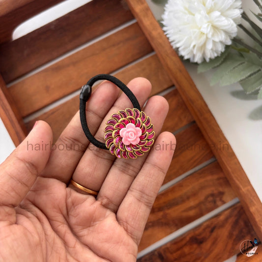Rose Swirl Kundan Hair Tie