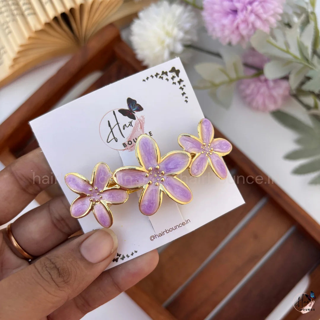 Glossy Floral Center Hair Clip