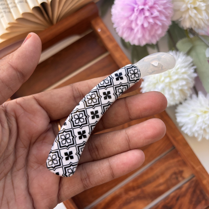 Black White Printed Banana Clip - Large