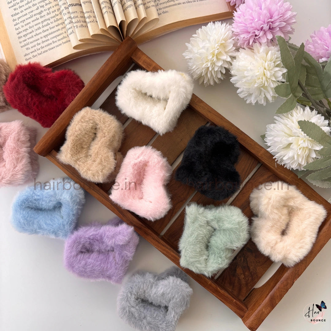Heart Fur Hair Claw - Medium