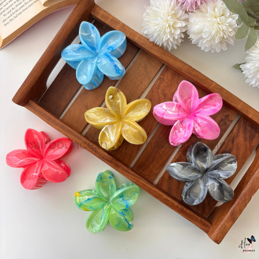 Marble Finish Flower Hair Claw – Large