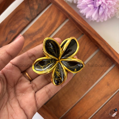 Golden Crystal Bloom Hair Claw – Medium