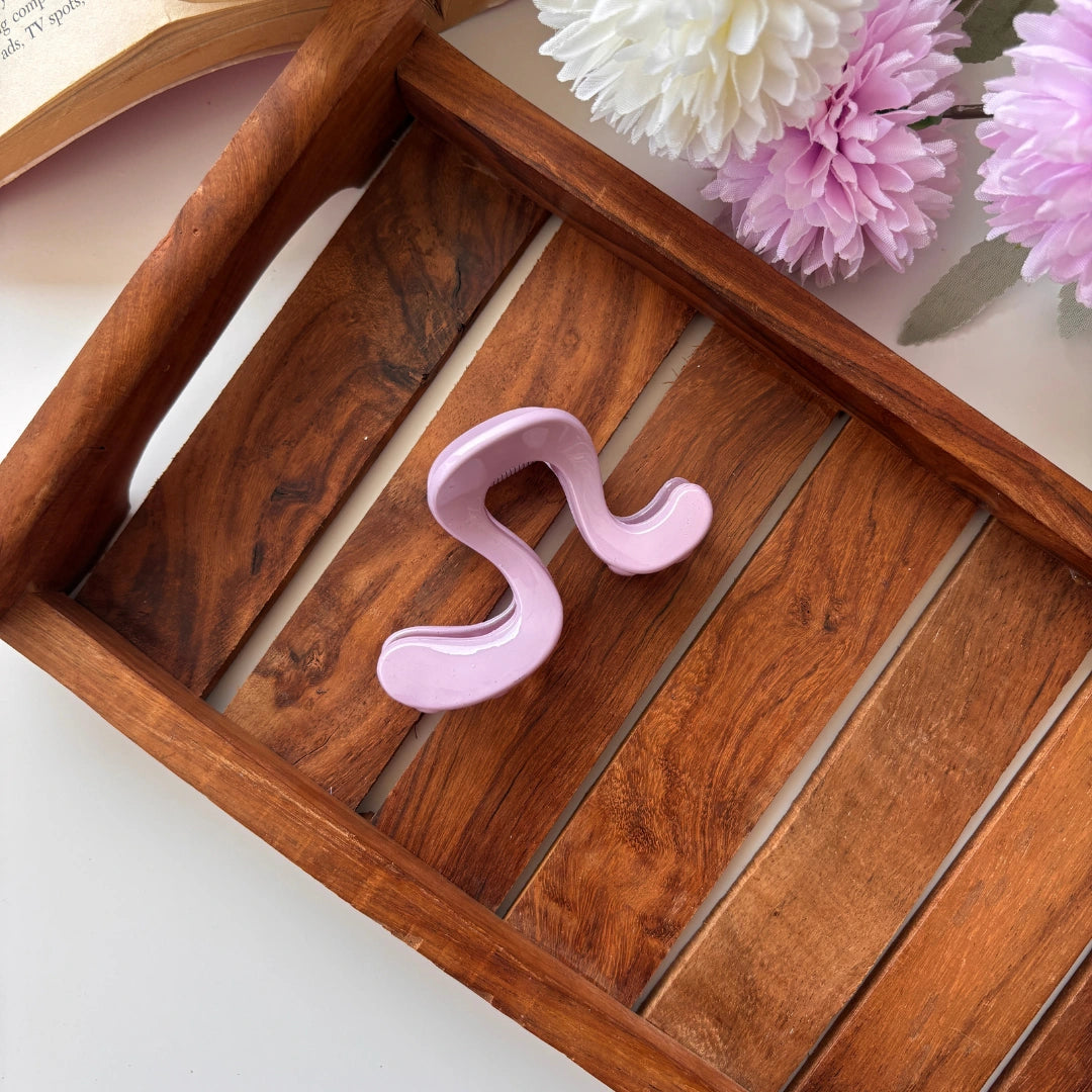 Wave Curve Hair Claw – Medium