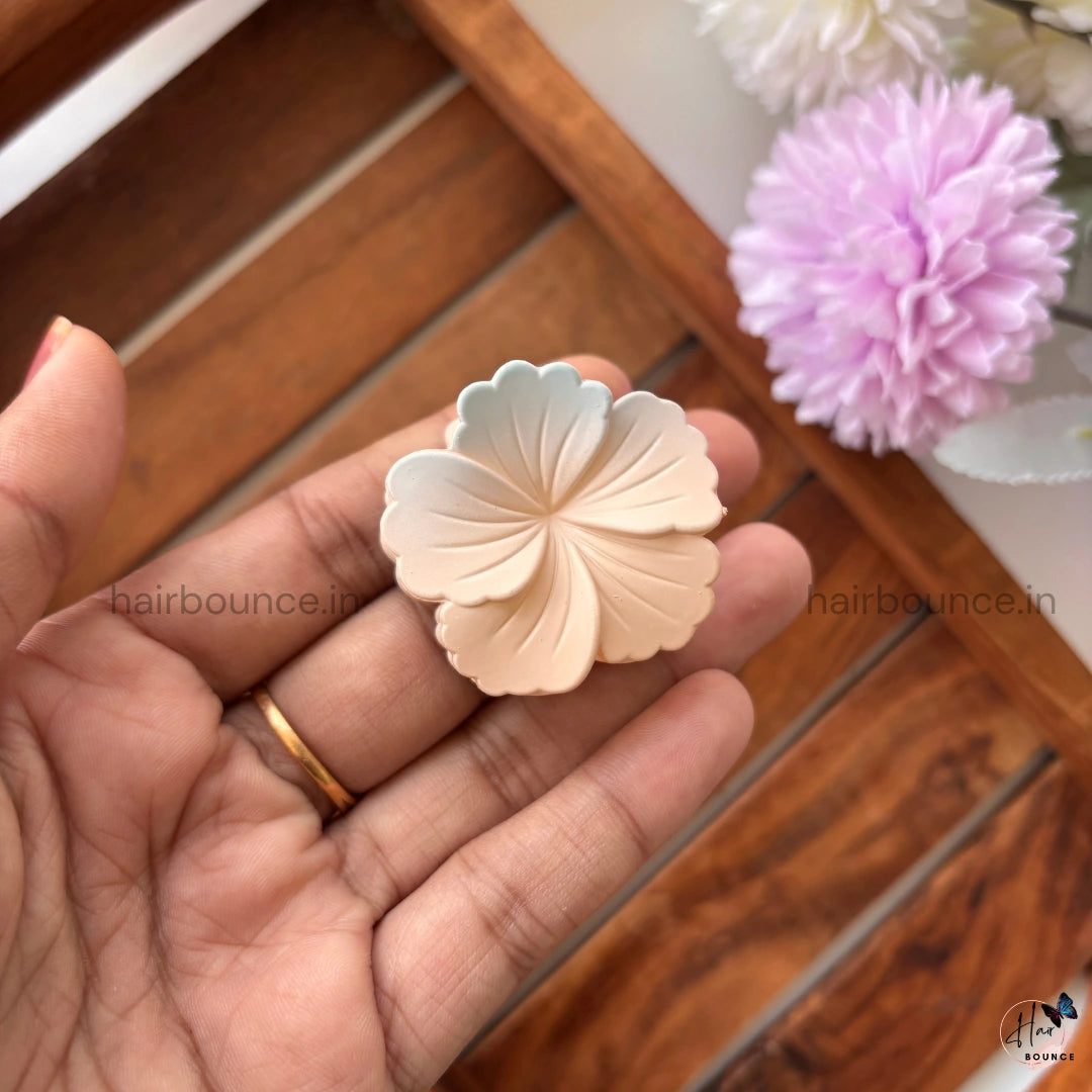 Dual Shade Hibiscus Hair Claw – Small