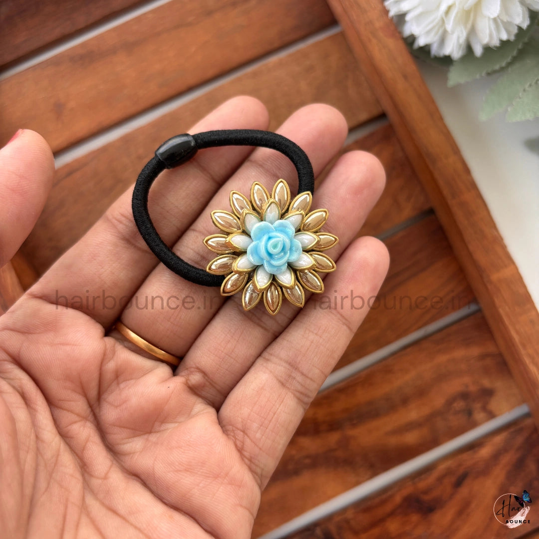 Sky Bloom Kundan Hair Tie