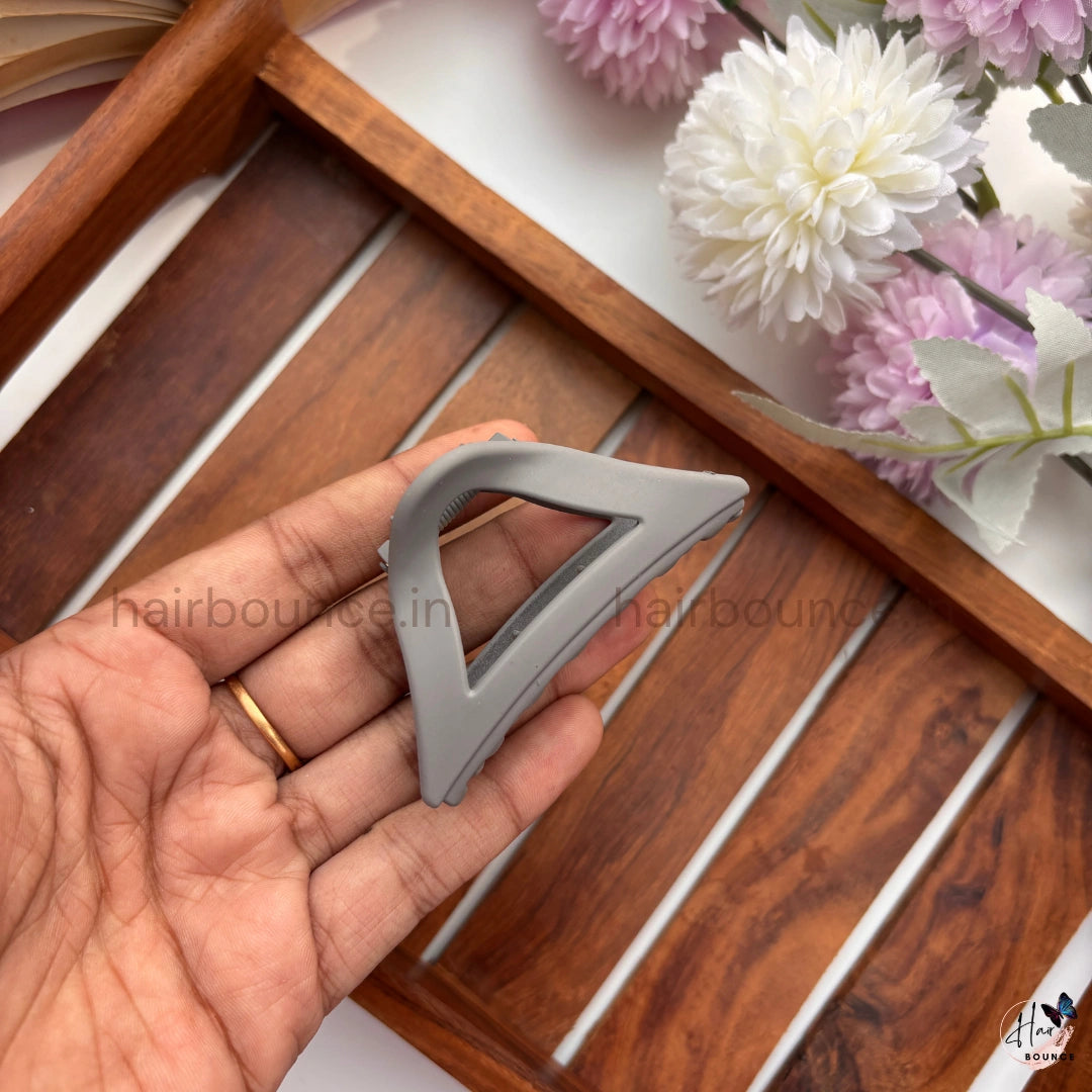 Matte Neutral Triangle Cut Hair Claw – Medium