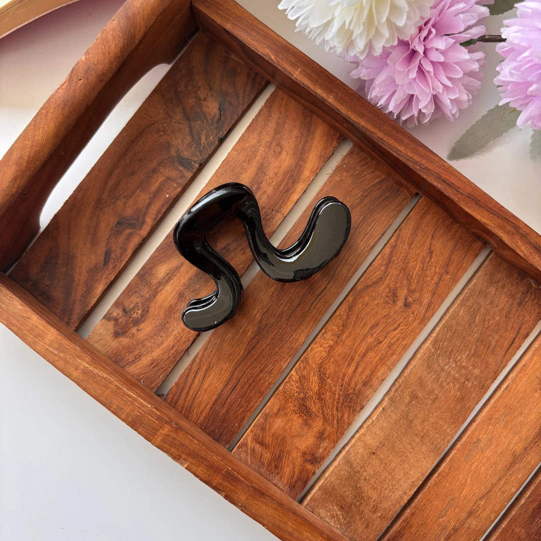 Wave Curve Hair Claw – Medium