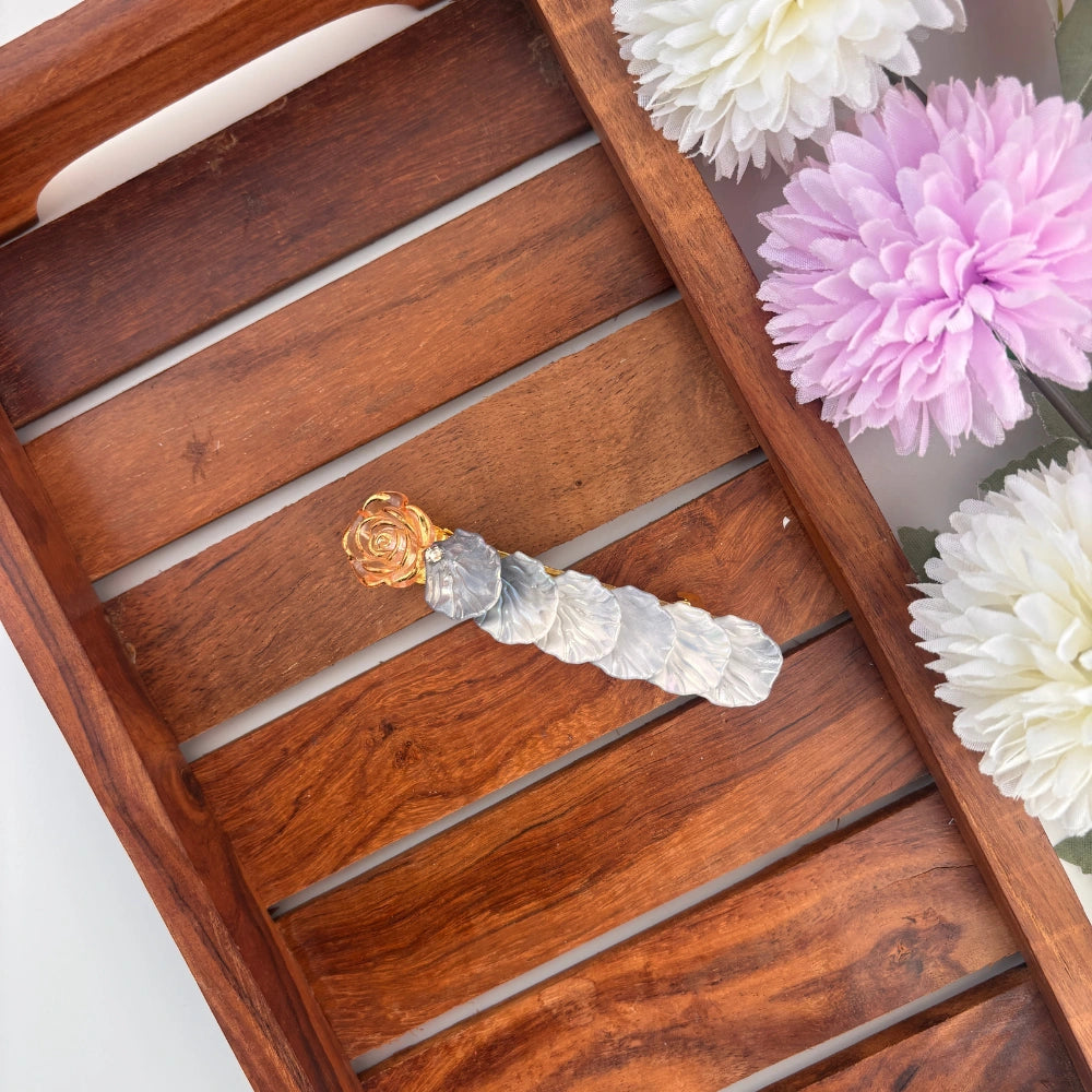 Silver Rose Cascade Center Clip