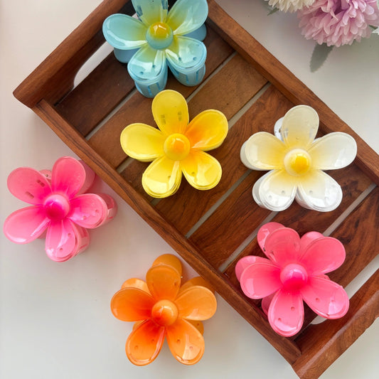 Candy Petal Hair Claw – Large