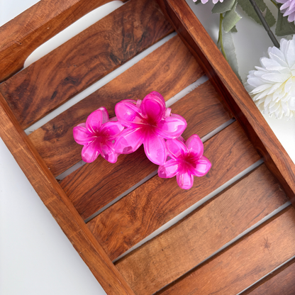 Shinny Triple Flower Hair Claw - Medium