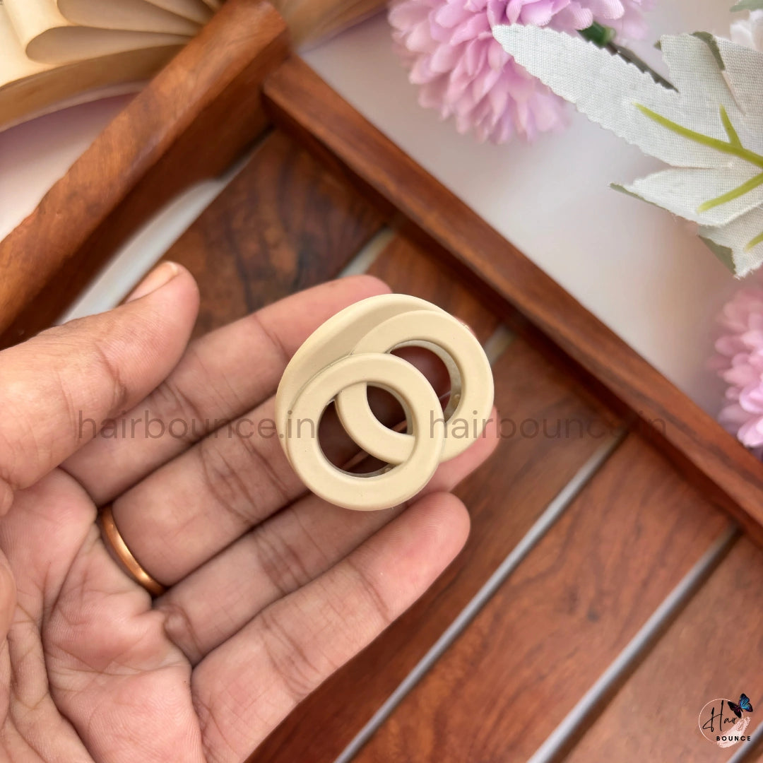 Mini Double Ring Matte Hair Claw – Small