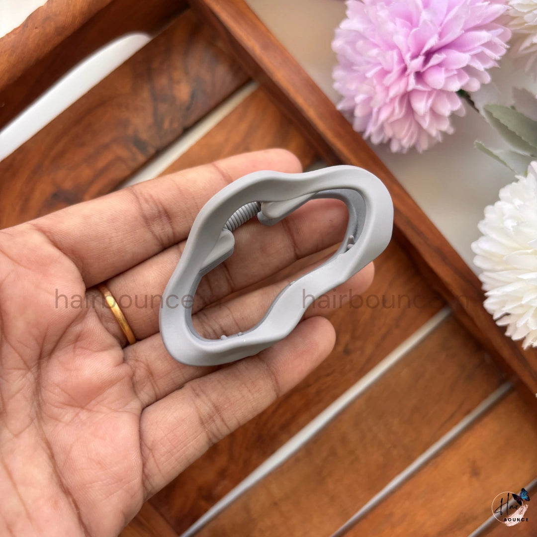 Cloud Shape Hair Claw – Medium