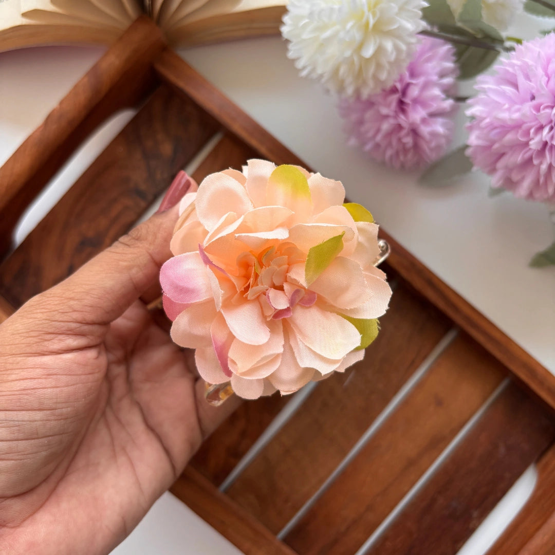 Pastel Bloom Hydrangea Hair Claw – Large