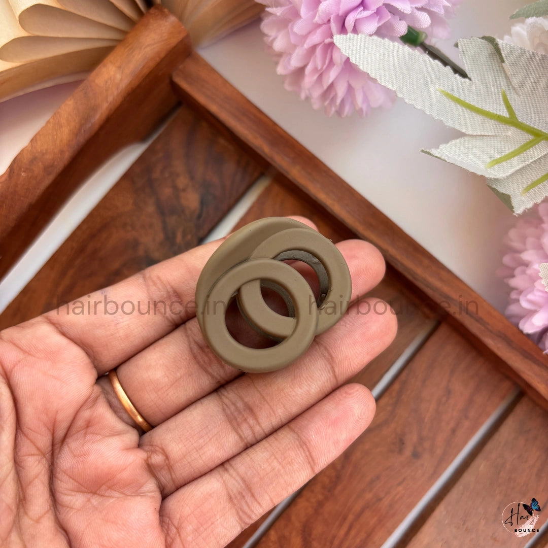 Mini Double Ring Matte Hair Claw – Small