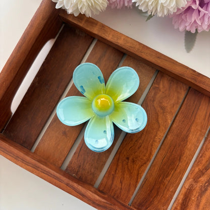 Candy Petal Hair Claw – Large