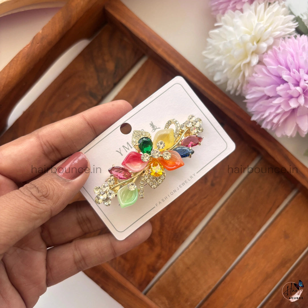 Crystal Bloom Center Hair Clip