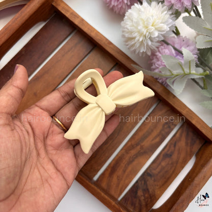 Elegant Matte Bow Hair Claw – Large
