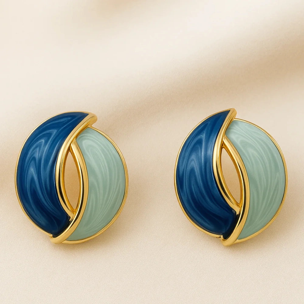 Gloss Curve Enamel Earrings