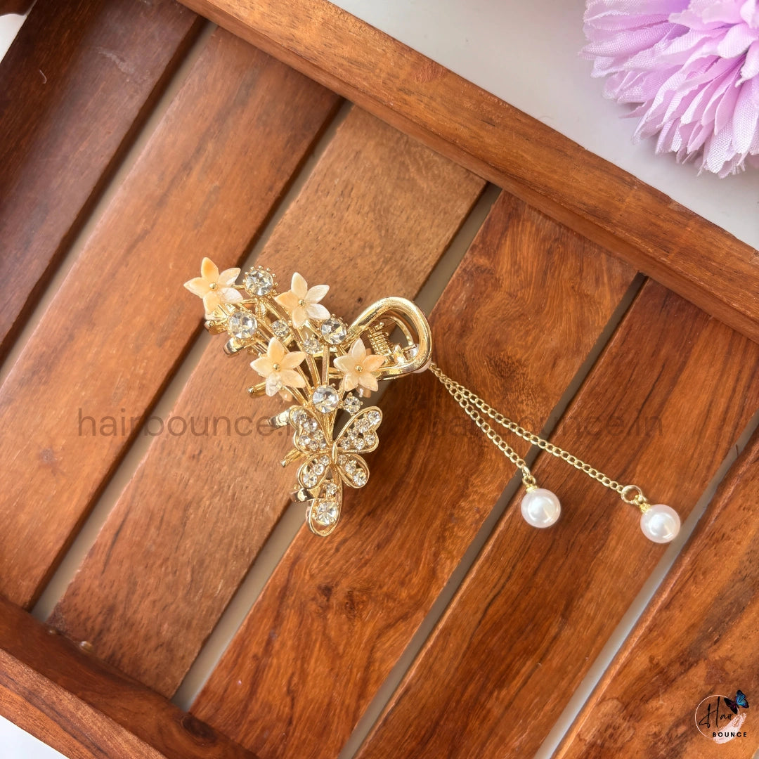 Majestic Bloom Pearl Drop Hair Claw – Medium