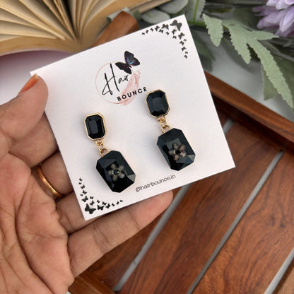 Emerald Luxe Drop Earrings – Black
