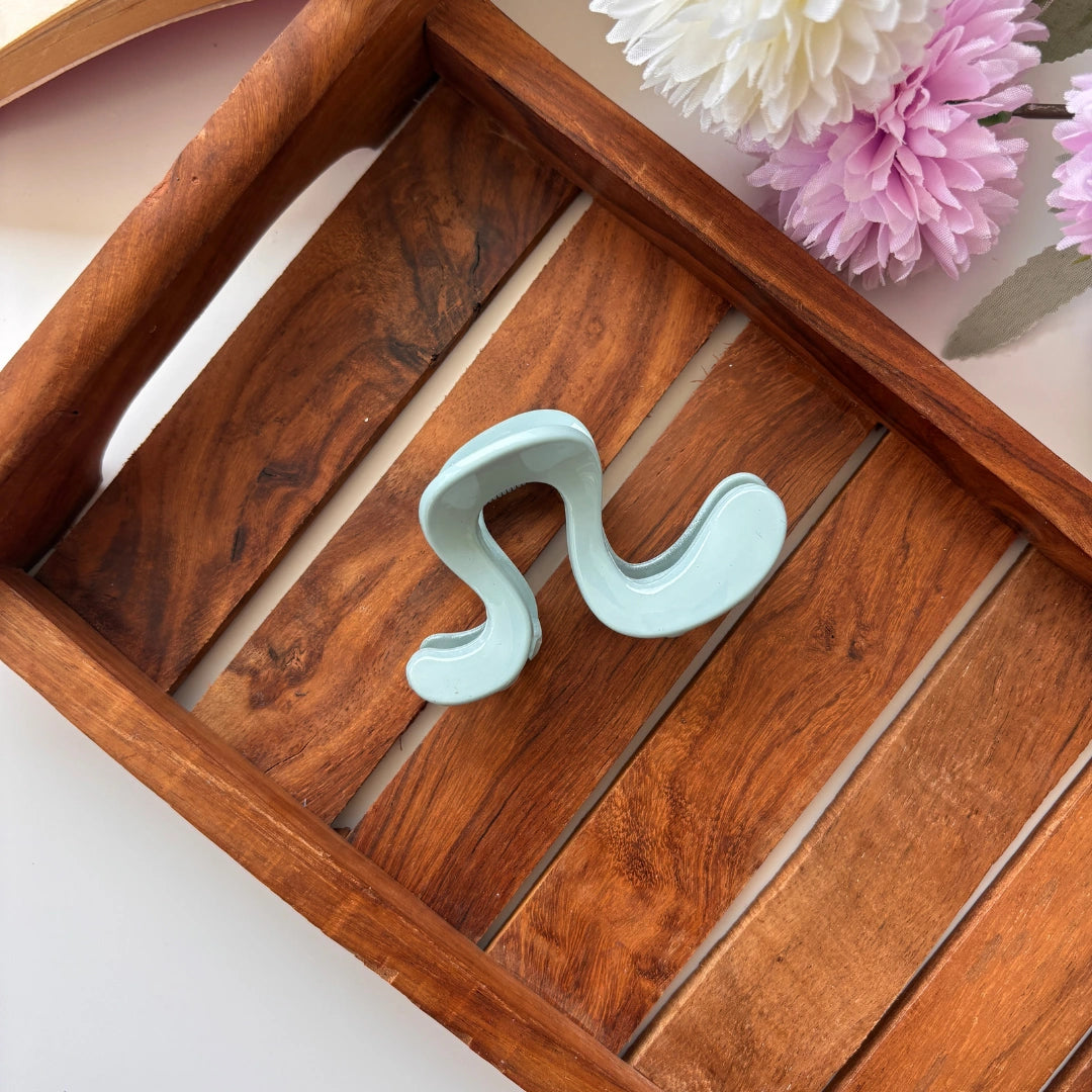 Wave Curve Hair Claw – Medium