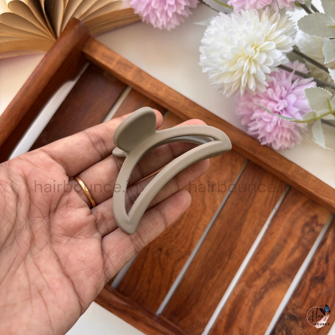 Crescent Curve Hair Claw for Women – Medium