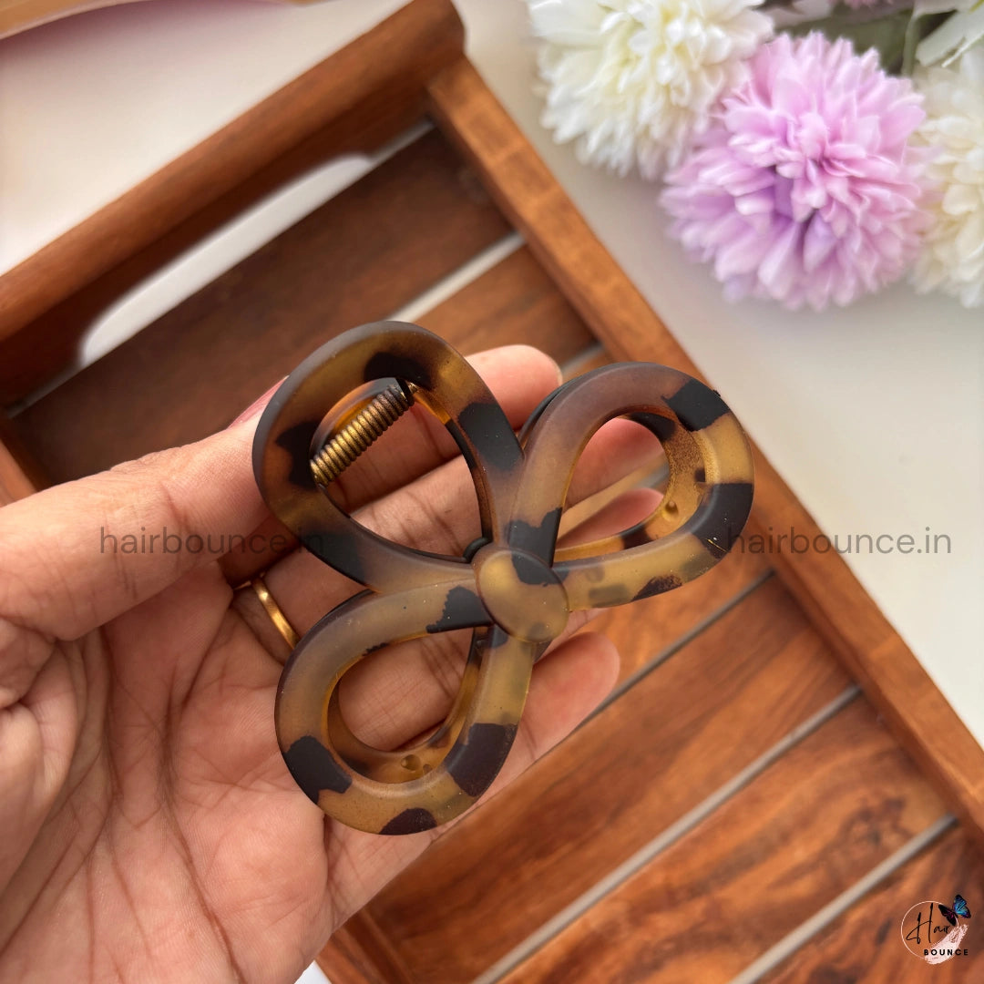 Leopard Loop Matte Bow Hair Claw – Large