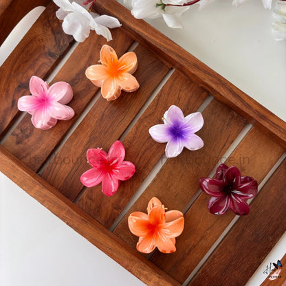 Lilly Flower Hair Claw - Small