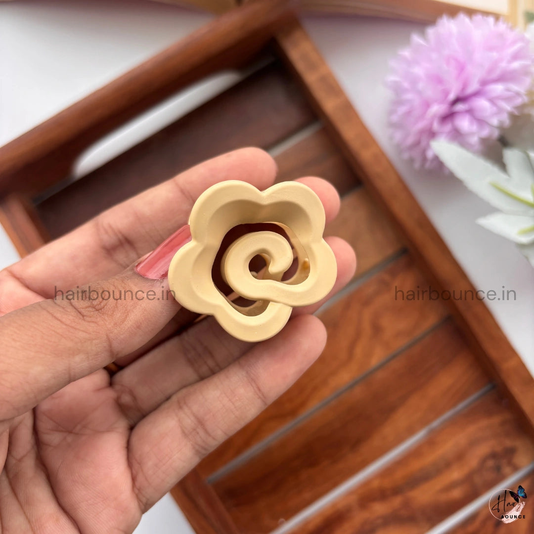 Nude Shade Swirl Flower Hair Claw – Small