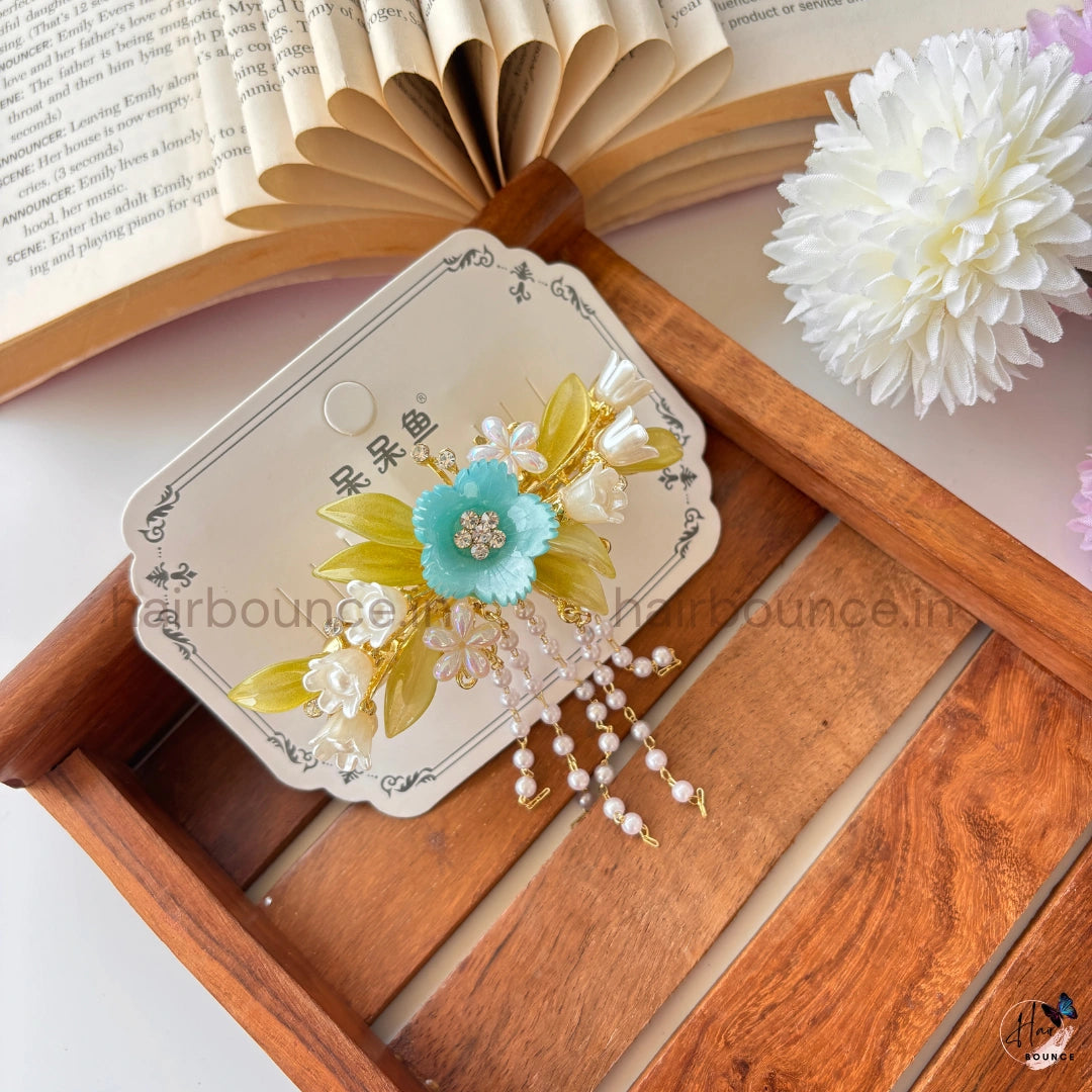 Bloom Pearl Tassel Metal Hair Clip – Elegant Floral Center Clip for Women