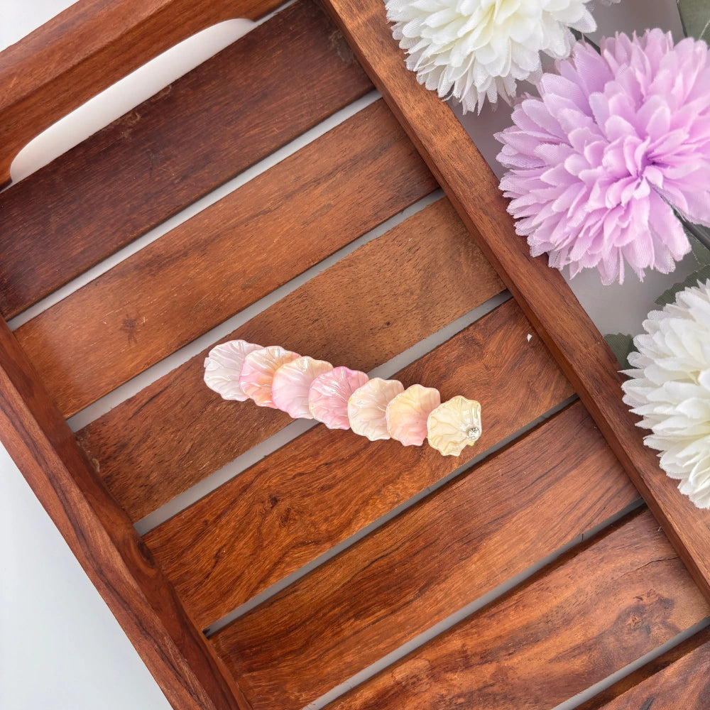 Blush Pink Cascading Petal Center Clip