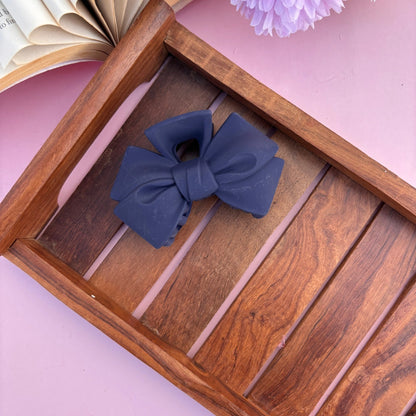 Matte Finish Bow Hair Claw - Large