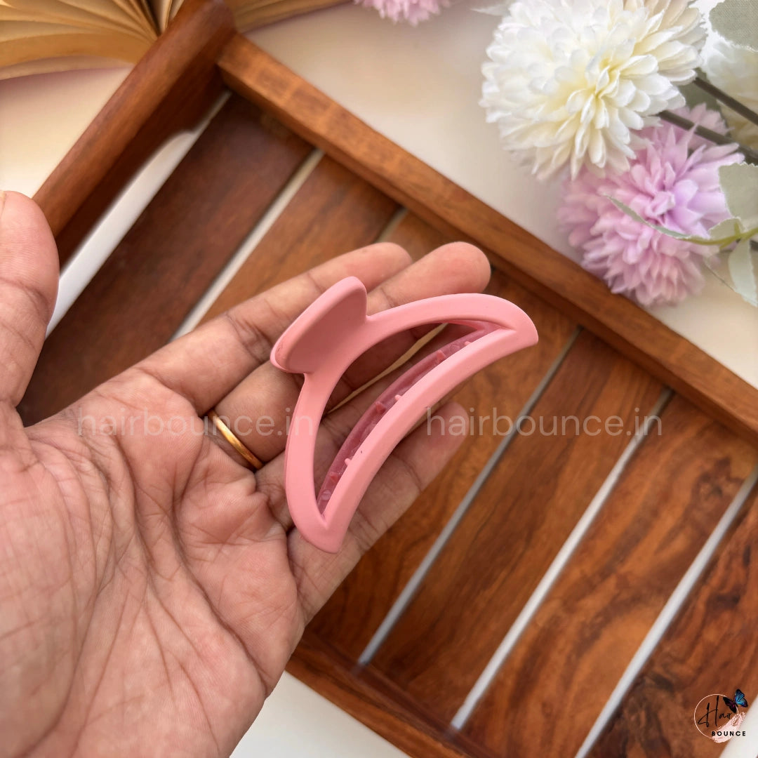 Crescent Curve Hair Claw for Women – Medium