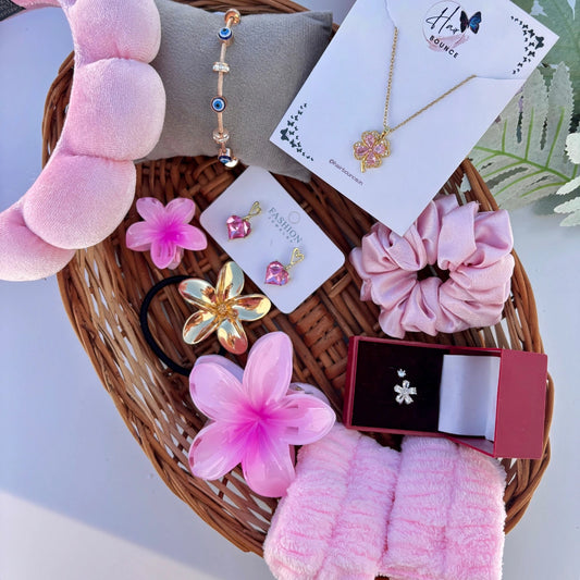 Blush Bloom Luxury Hamper 🌸✨
