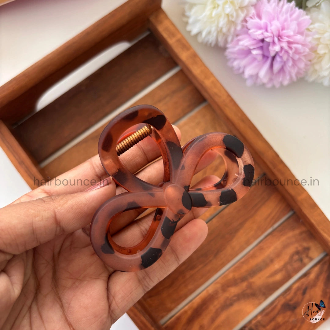 Leopard Loop Matte Bow Hair Claw – Large