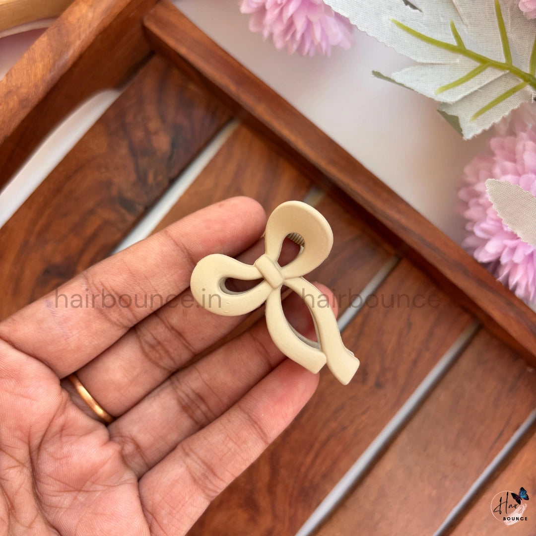 Mini Bow Matte Hair Claw - Small