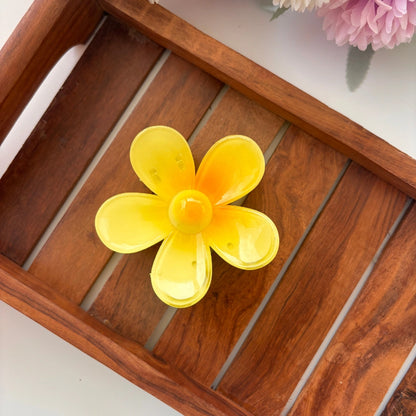 Candy Petal Hair Claw – Large