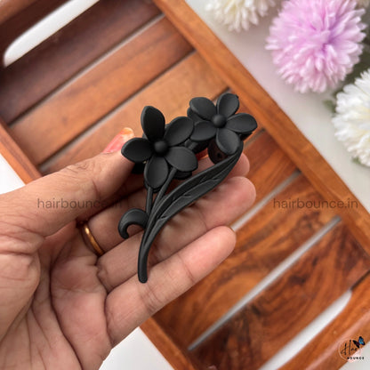 Floral Bloom Matte Hair Claw Clip – Medium 🌸✨