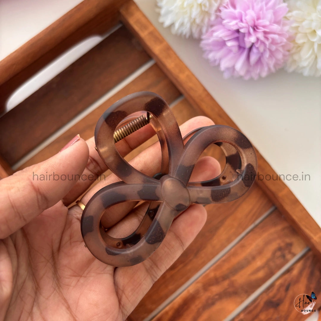 Leopard Loop Matte Bow Hair Claw – Large
